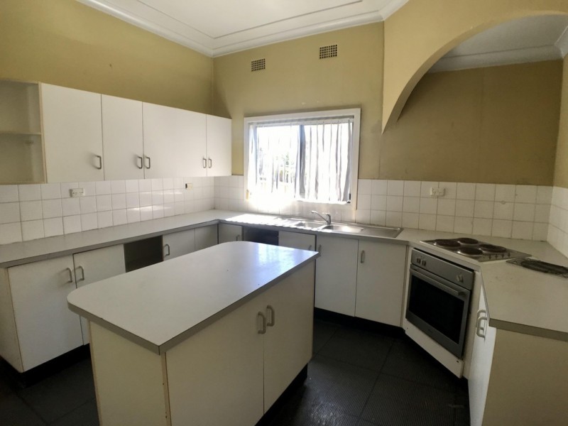 10 Doyalson Street, Morisset NSW 2264