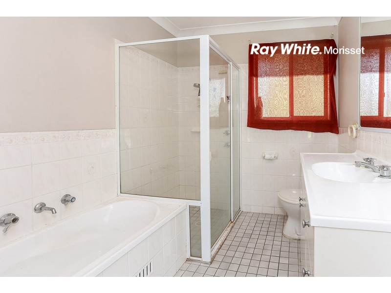 12 Brooks Street, Bonnells Bay NSW 2264