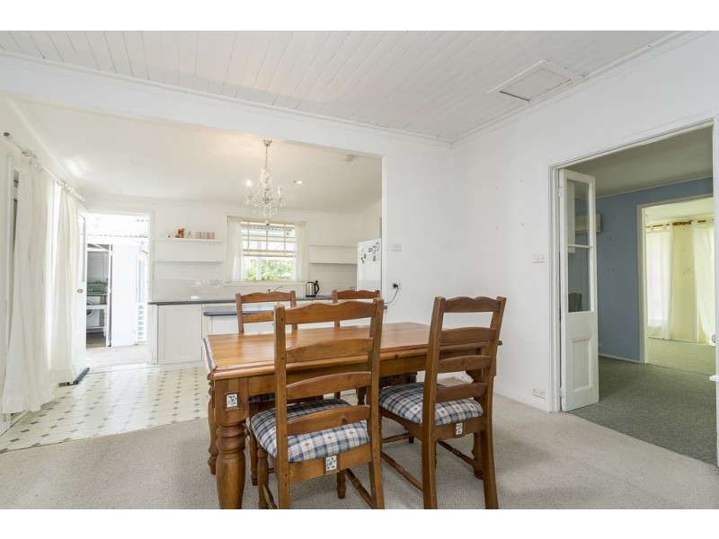 5 Alton Road, Cooranbong NSW 2265