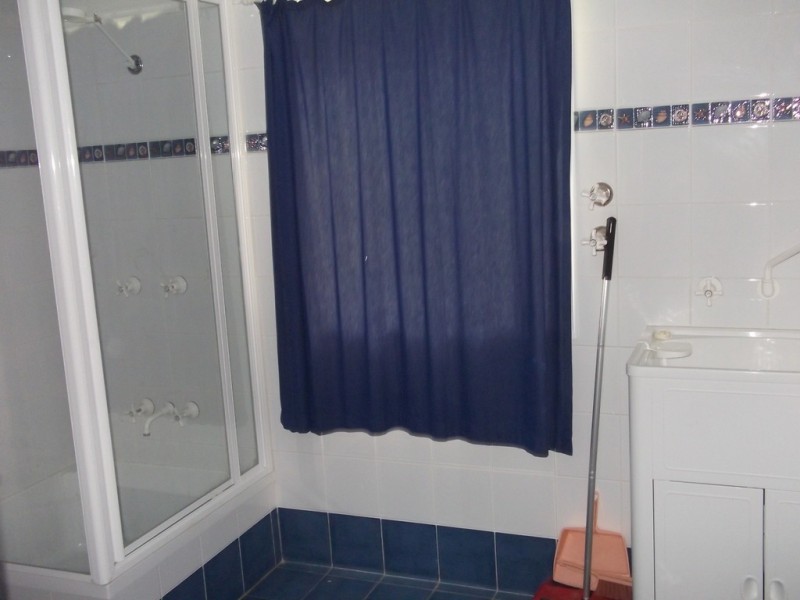 209 Grand Parade, Bonnells Bay NSW 2264