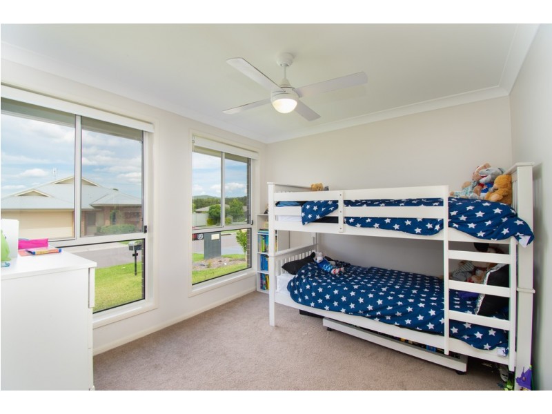 10 Blue Wren Dr, Cooranbong NSW 2265