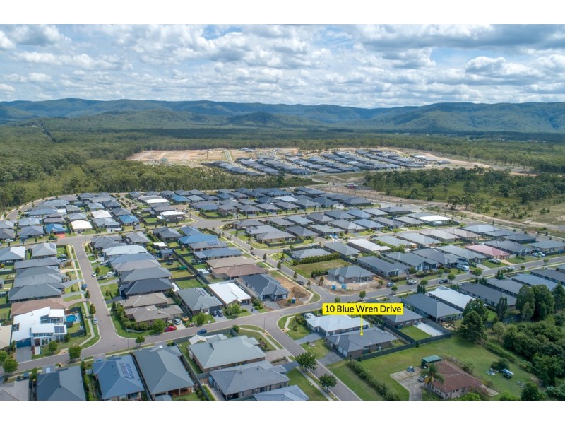 10 Blue Wren Dr, Cooranbong NSW 2265