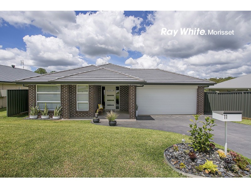 11 Dollarbird Lane, Cooranbong NSW 2265