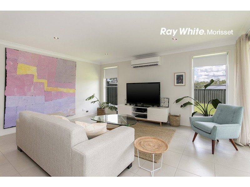 11 Dollarbird Lane, Cooranbong NSW 2265