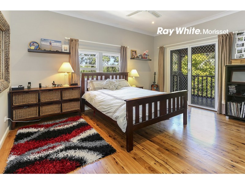 12 Hillcrest Road, Mirrabooka NSW 2264