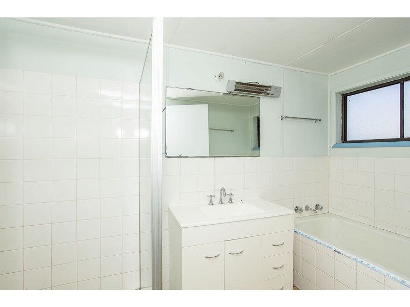 76 Yambo Street, Morisset NSW 2264