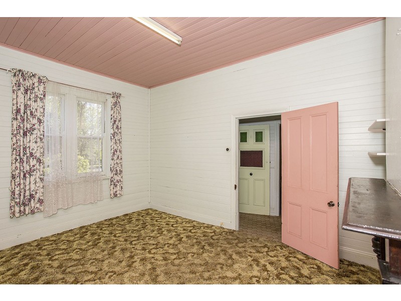 76 Yambo Street, Morisset NSW 2264