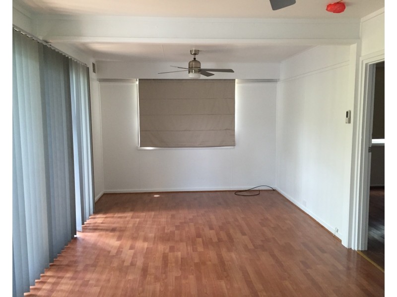 2 Kahibah St, Morisset NSW 2264