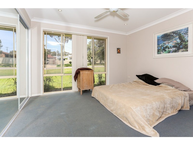 12 Brooks Street, Bonnells Bay NSW 2264