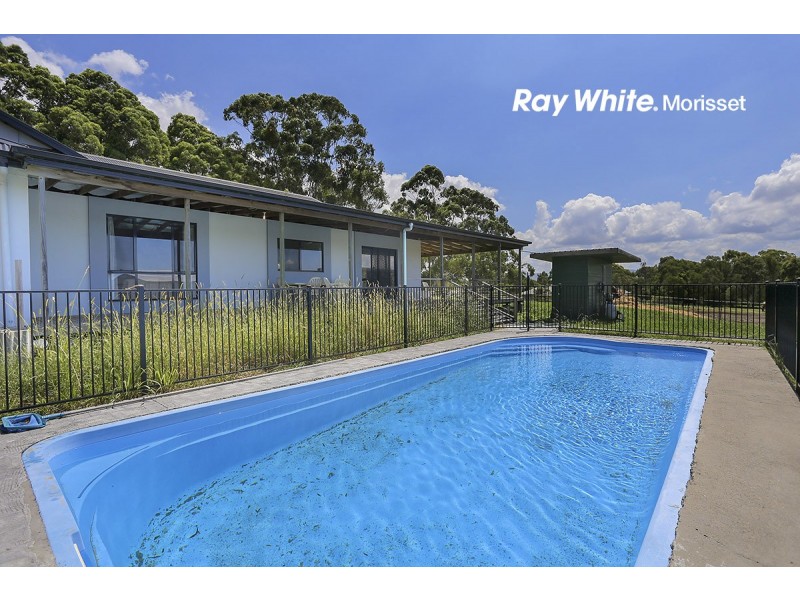 15 Pleasant Place, Morisset NSW 2264