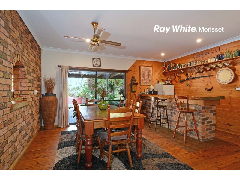 181 Gimberts Rd, Morisset NSW 2264