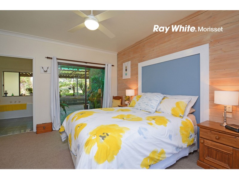 181 Gimberts Rd, Morisset NSW 2264