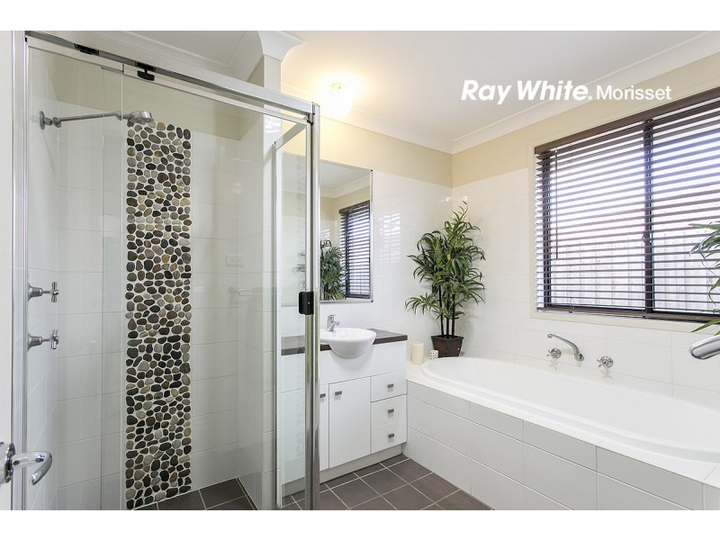 77 Cedar Cutters Crescent, Cooranbong NSW 2265