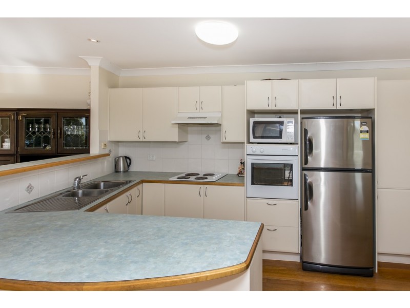 8 Alexander Parade, Arcadia Vale NSW 2283