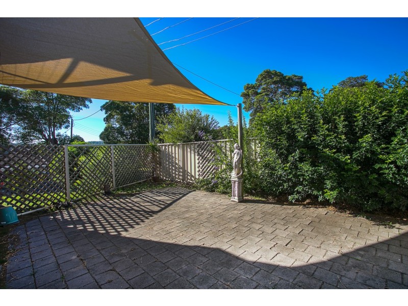 8 Alexander Parade, Arcadia Vale NSW 2283