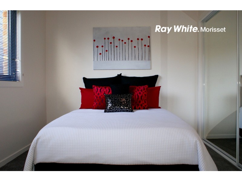 103 Grand Pde, Bonnells Bay NSW 2264