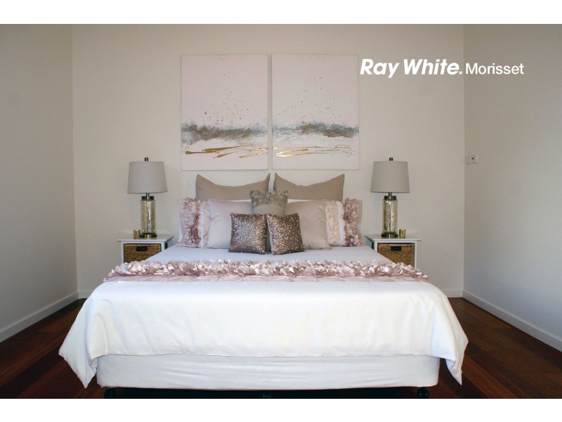 103 Grand Pde, Bonnells Bay NSW 2264