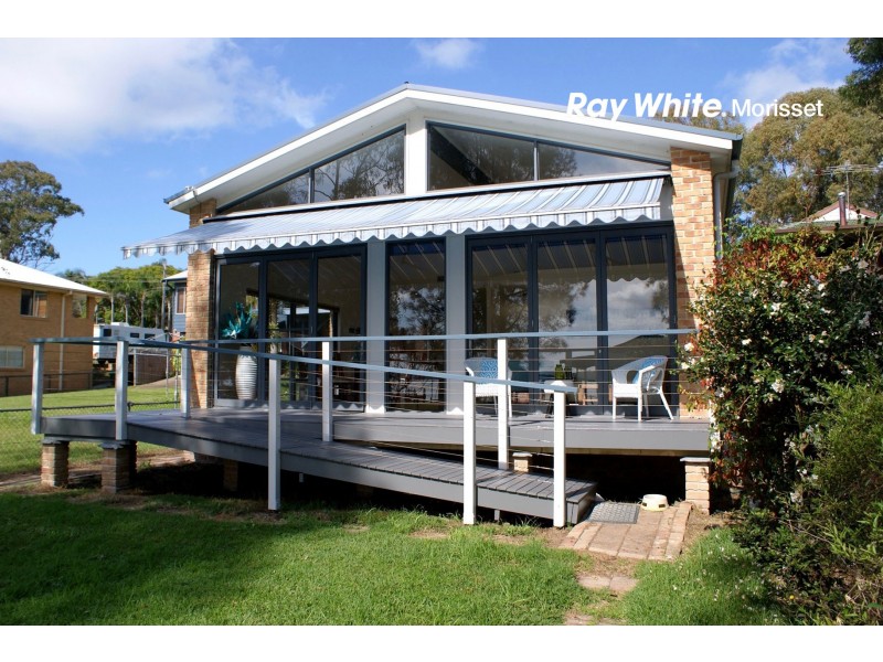 103 Grand Pde, Bonnells Bay NSW 2264