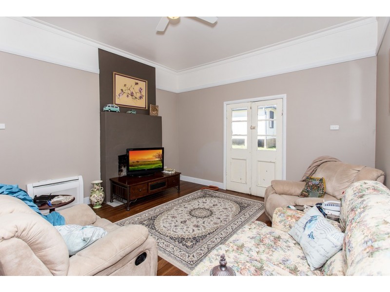 166 Bridge Street, Morisset NSW 2264