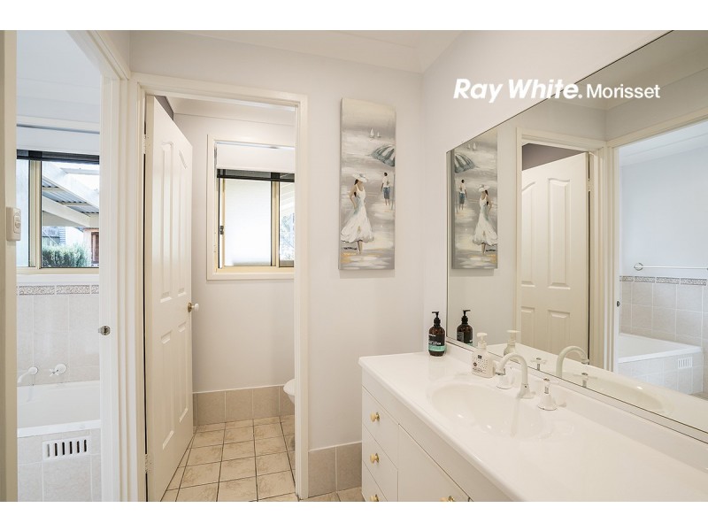 106 Dandaraga Road, Brightwaters NSW 2264