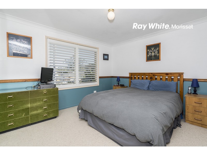 7 Churchill Crescent, Windermere Park NSW 2264