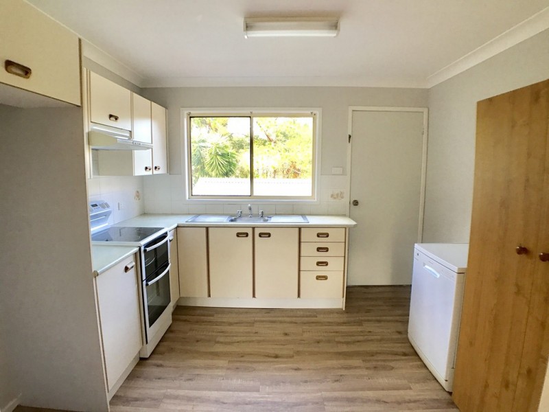 11 Hillcrest Road, Mirrabooka NSW 2264