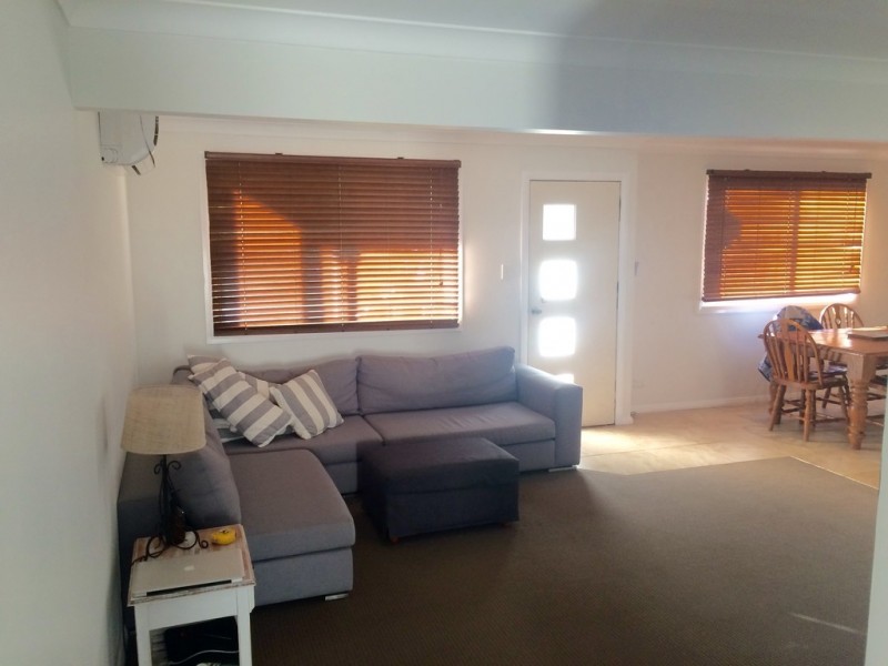 68 Dandaraga Road, Brightwaters NSW 2264