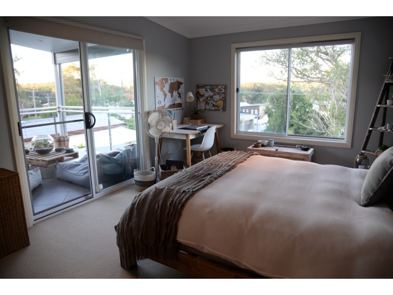 68 Dandaraga Road, Brightwaters NSW 2264