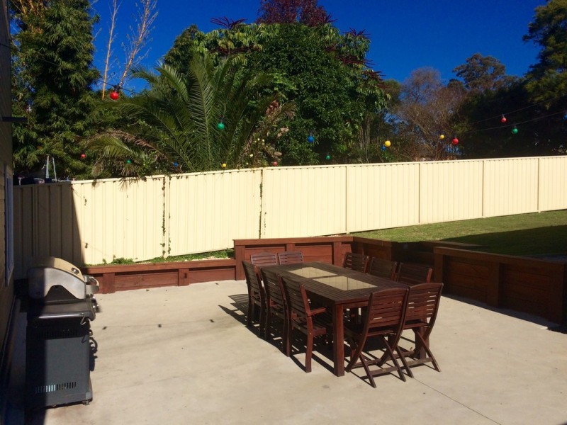 68 Dandaraga Road, Brightwaters NSW 2264