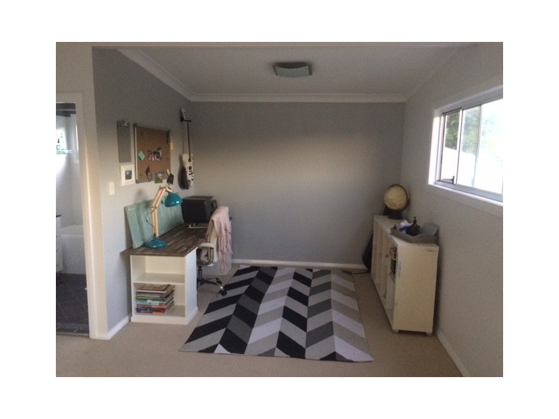 68 Dandaraga Road, Brightwaters NSW 2264