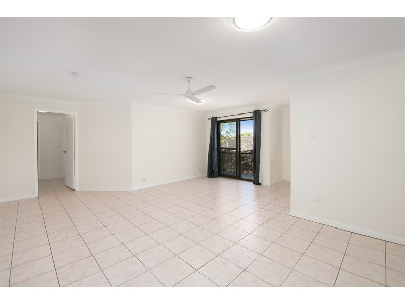 5/133 Central Avenue, Indooroopilly QLD 4068