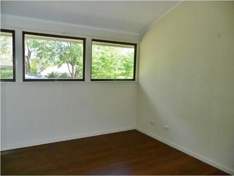 5 Balmore Street, Indooroopilly QLD 4068