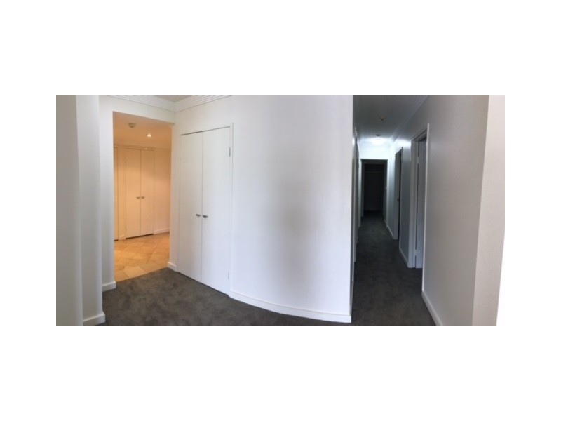 2/172 Macquarie Street, St Lucia QLD 4067