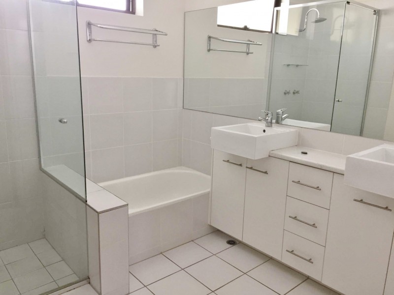 3/19. Riverview Terrace, Indooroopilly QLD 4068