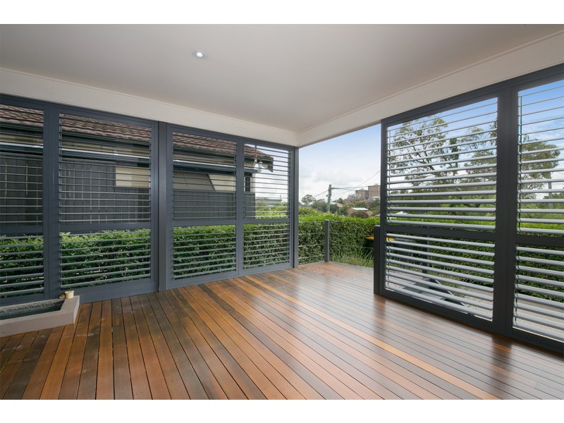 49 Manchester Terrace, Indooroopilly QLD 4068