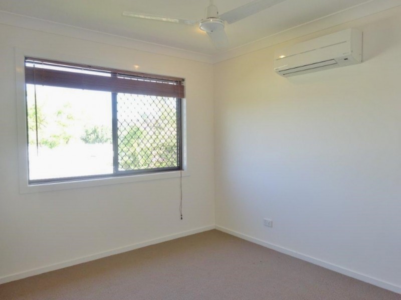 2/9. Eldon Street, Indooroopilly QLD 4068