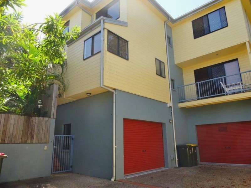 2/9 Eldon Street., Indooroopilly QLD 4068
