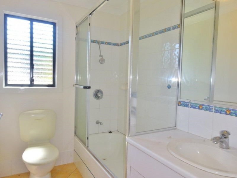 2/9 Eldon Street., Indooroopilly QLD 4068