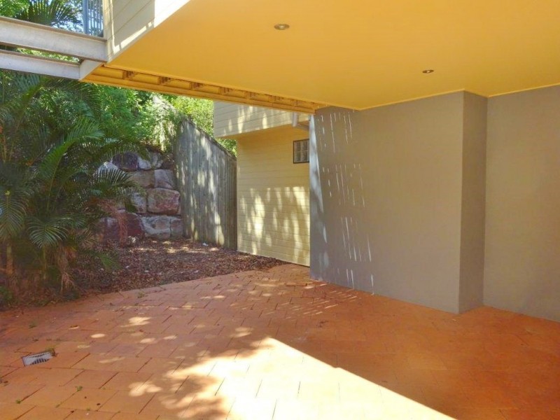 2/9 Eldon Street., Indooroopilly QLD 4068