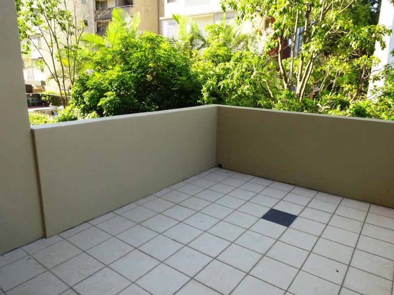 3/11. Grosvenor Road, Indooroopilly QLD 4068