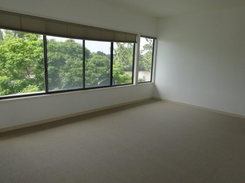 83. King Arthur Terrace, Tennyson QLD 4105