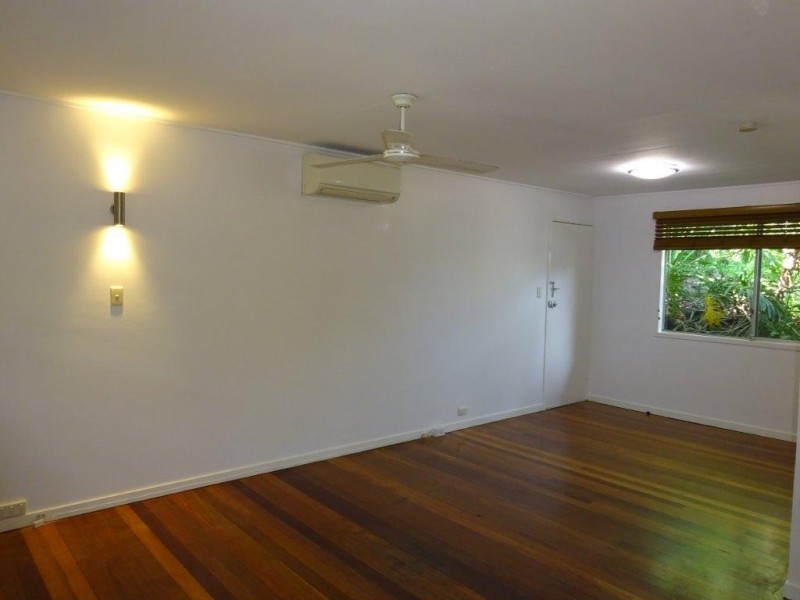 12 Burns Street, Indooroopilly QLD 4068