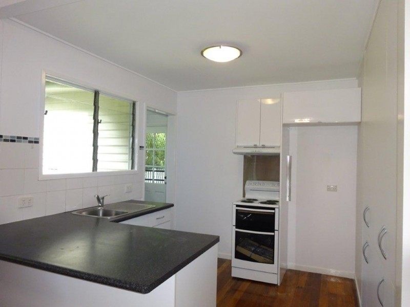 12 Burns Street, Indooroopilly QLD 4068