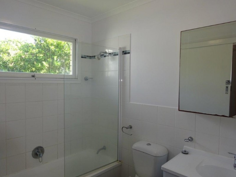 12 Burns Street, Indooroopilly QLD 4068