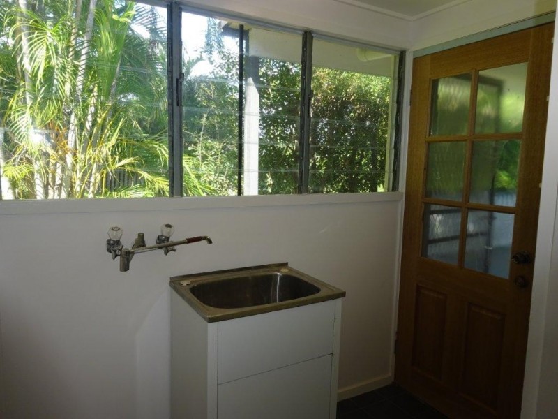 12 Burns Street, Indooroopilly QLD 4068