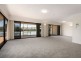 2/172 Maquarie Street., St Lucia QLD 4067