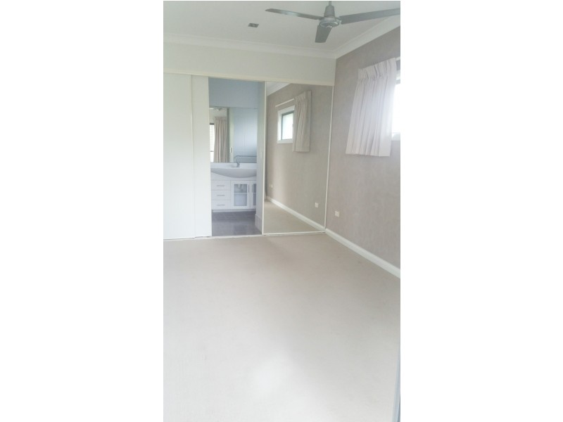 8/146. Clarence Road, Indooroopilly QLD 4068