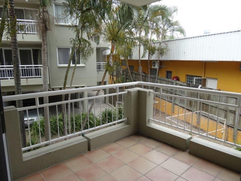 23/9 Durham Street, St Lucia QLD 4067