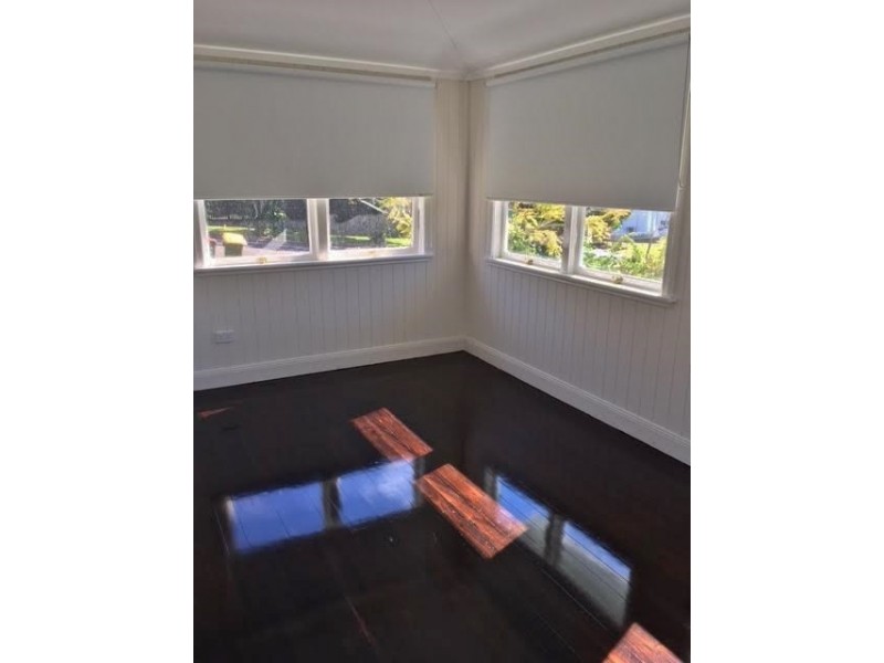 28 Dennis Street, Indooroopilly QLD 4068