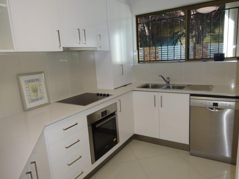 2/15. Riverview Terrace, Indooroopilly QLD 4068